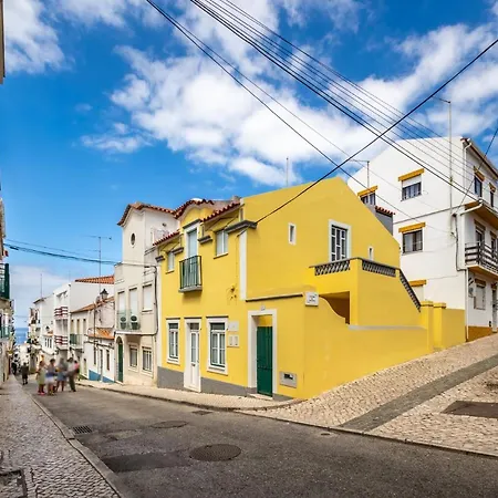 Carepa -nazaré, Steps From The Maison d'hôtes Nazaré