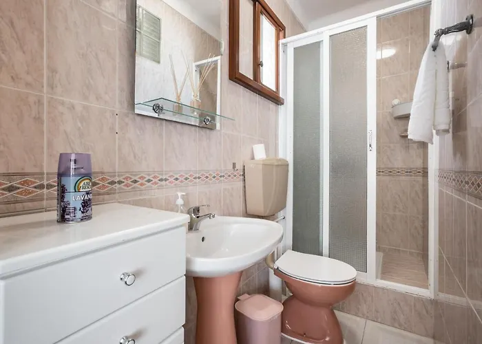 Carepa -nazaré, Steps From The Nazaré