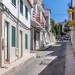 Guest house Carepa -nazare, Steps From The 4*