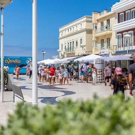 Carepa -nazare, Steps From The 3* Nazaré