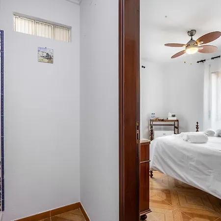 Carepa -nazare, Steps From The Konukevi