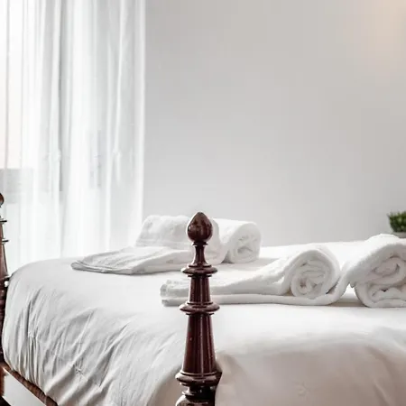 Carepa -nazare, Steps From The 3* Nazaré