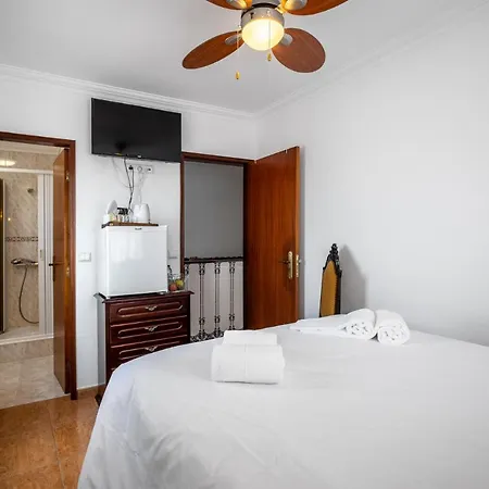 Carepa -nazare, Steps From The Nazaré