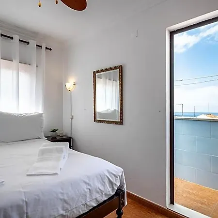 Maison d'hôtes Carepa -nazaré, Steps From The 3*