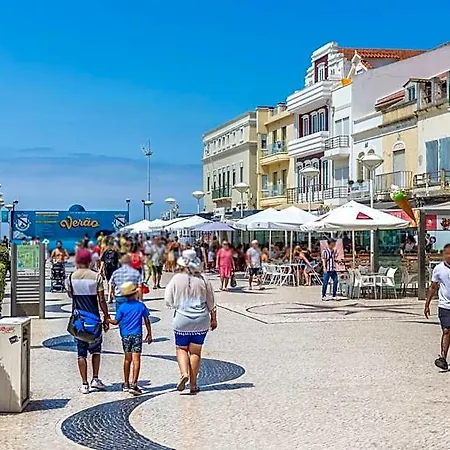 Carepa -nazaré, Steps From The Nazaré