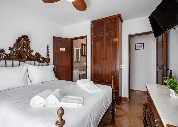 Guest house Carepa -nazare, Steps From The 3*