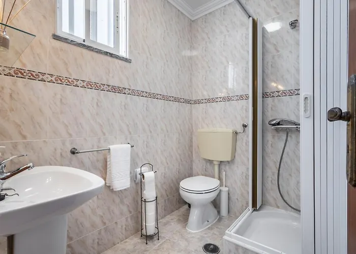 Guest house Carepa -nazare, Steps From The Nazare