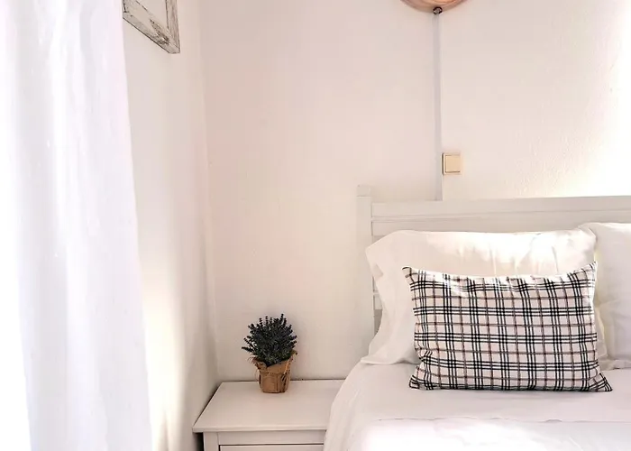 Carepa -nazare, Steps From The 3* Nazare